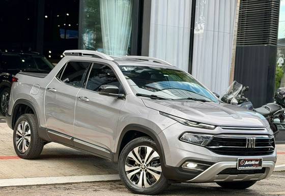 FIAT TORO 2.0 16V TURBO DIESEL VOLCANO 4WD AT9